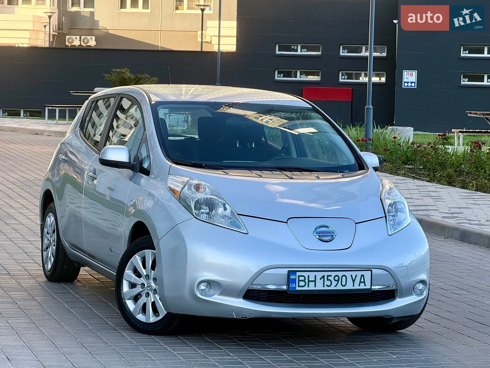 2016 Nissan Leaf - мініатюра 7