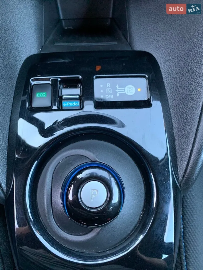 2022 Nissan Leaf - мініатюра 11