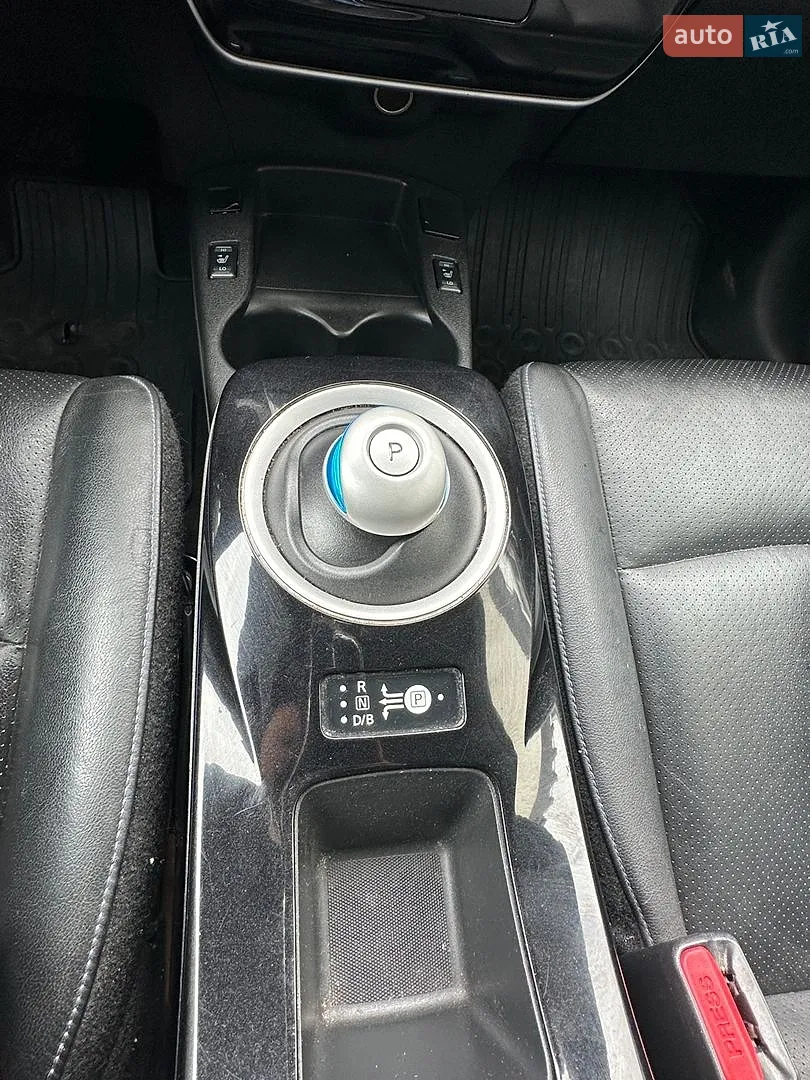 2014 Nissan Leaf - мініатюра 10