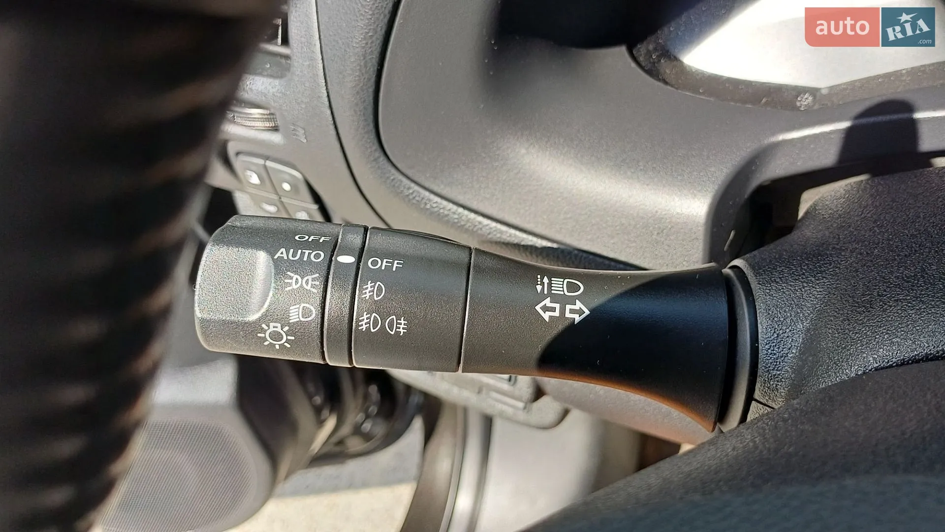 2014 Nissan Leaf - мініатюра 72