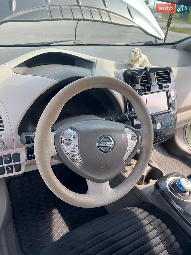 2011 Nissan Leaf - мініатюра 21