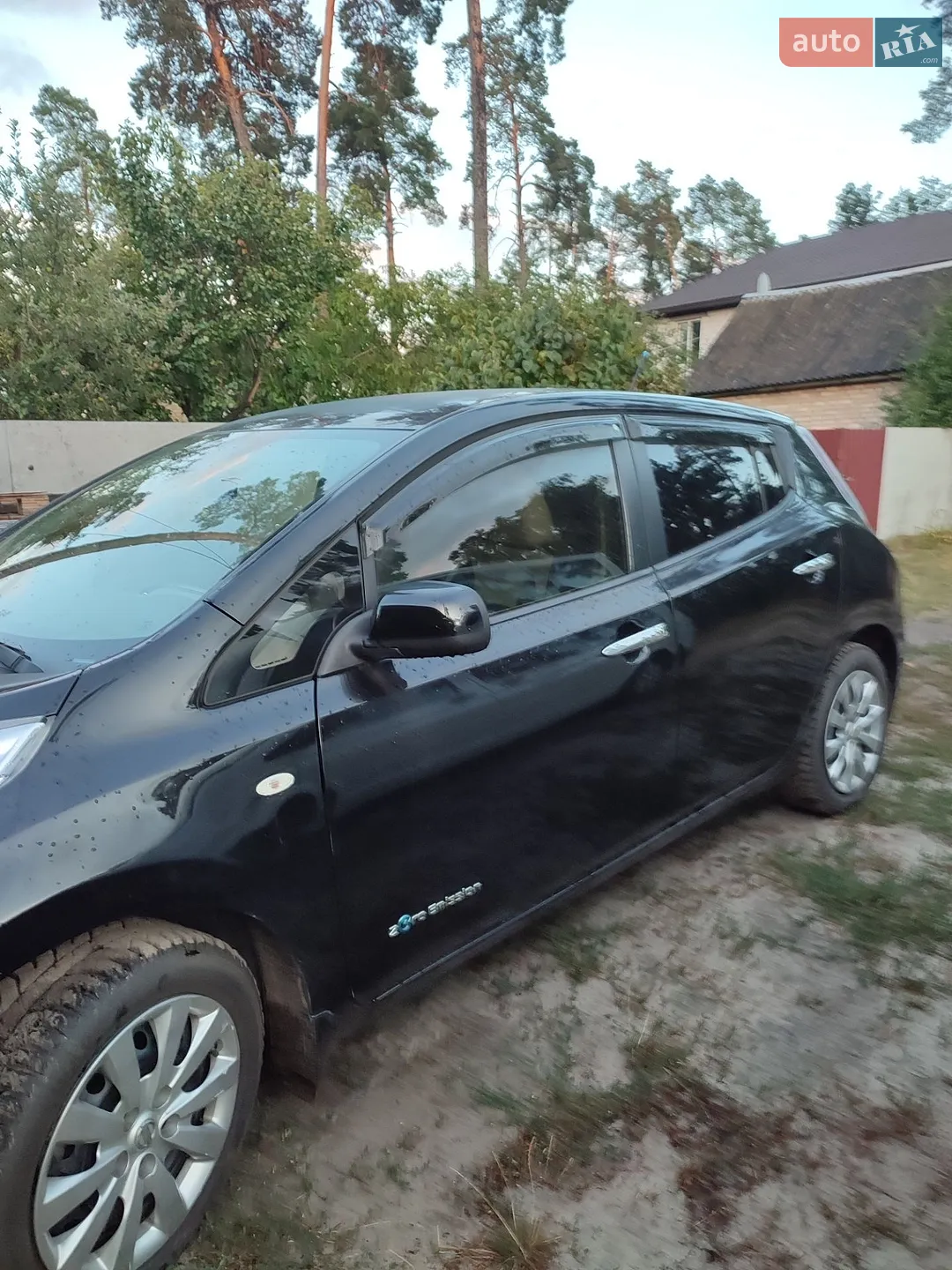 2011 Nissan Leaf - фото 1