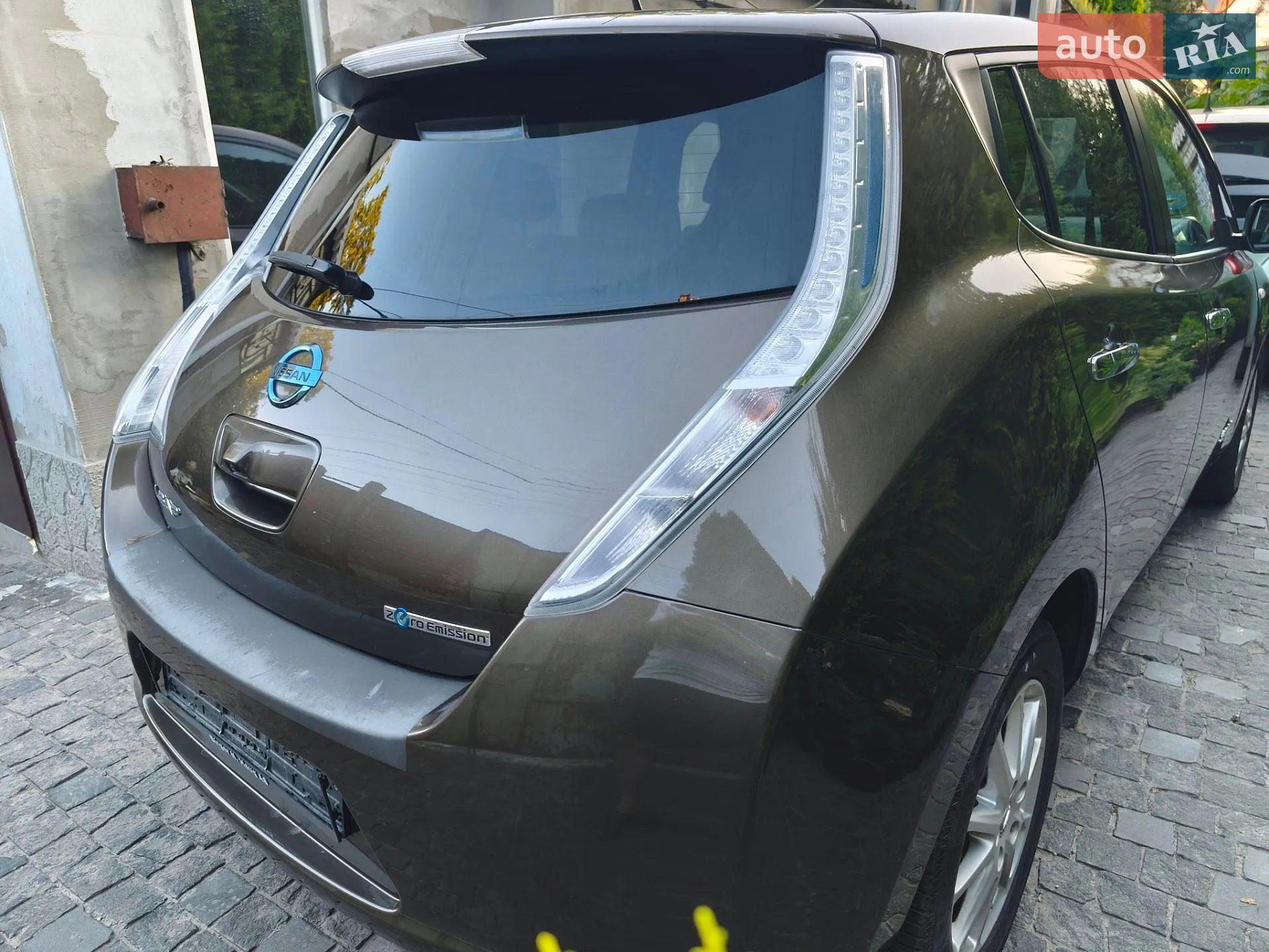 2016 Nissan Leaf - мініатюра 14