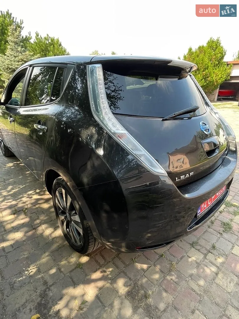 2014 Nissan Leaf - мініатюра 11