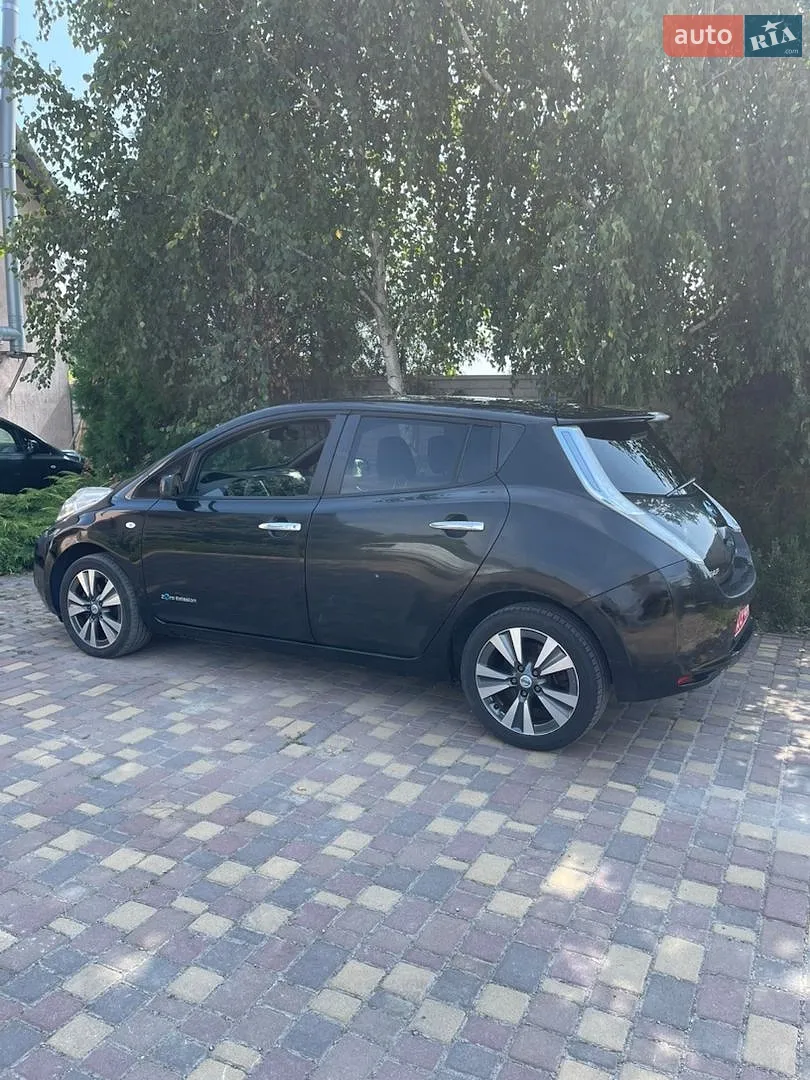 2014 Nissan Leaf - мініатюра 10