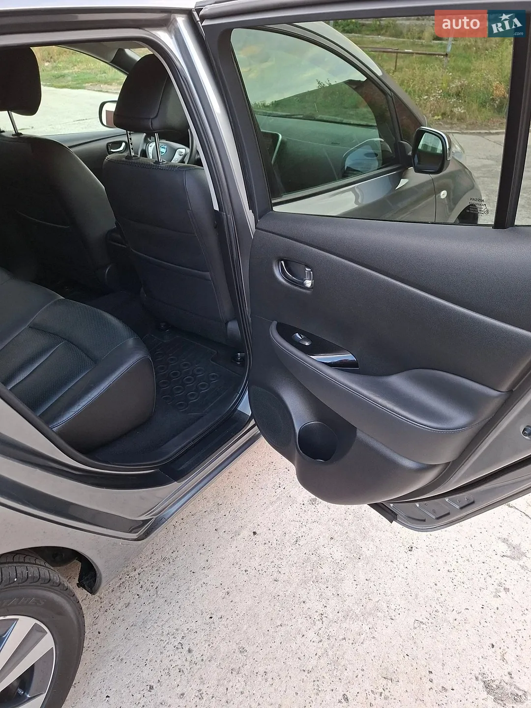 2014 Nissan Leaf - мініатюра 34