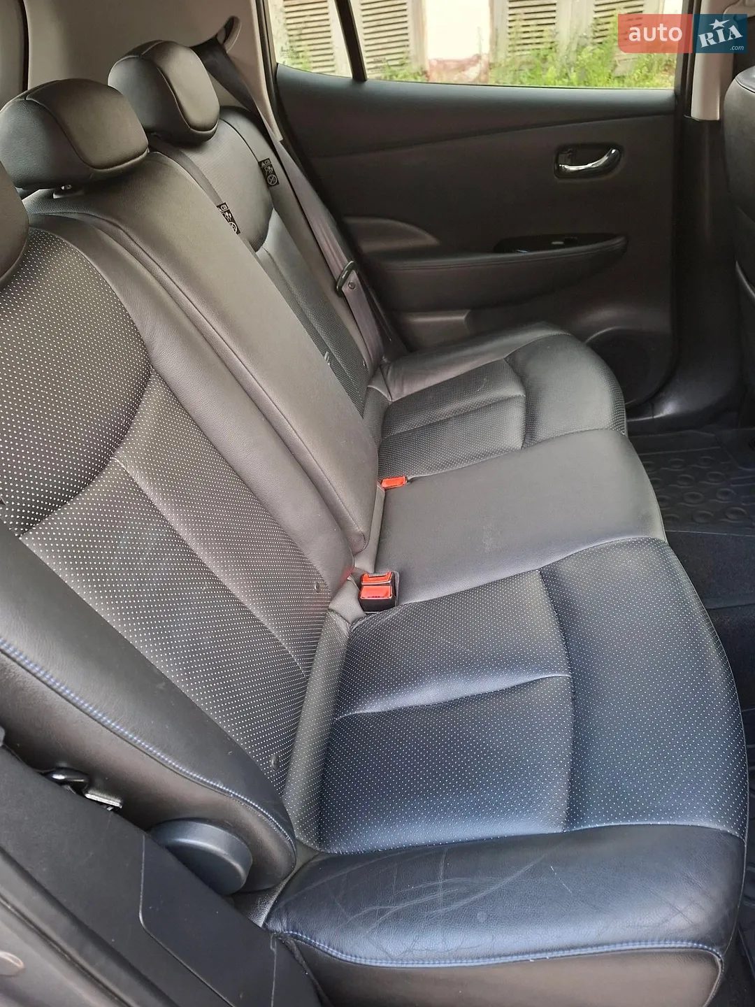 2014 Nissan Leaf - мініатюра 38