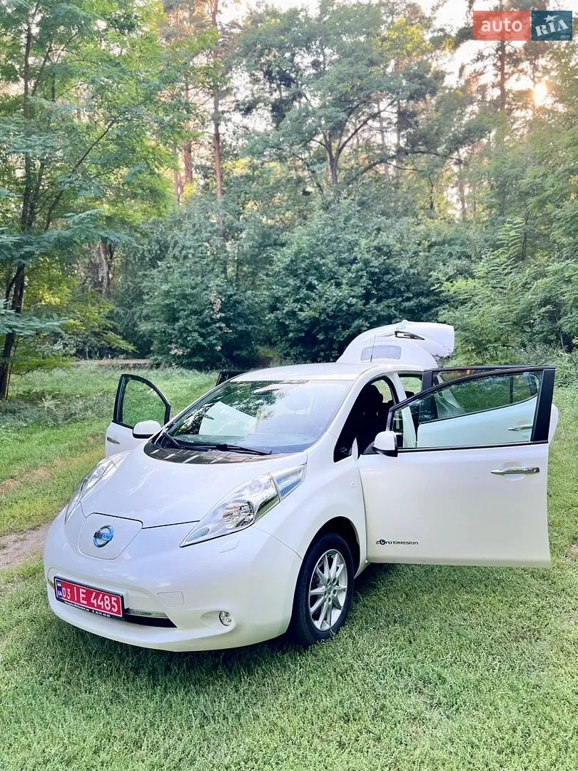 2016 Nissan Leaf - мініатюра 25