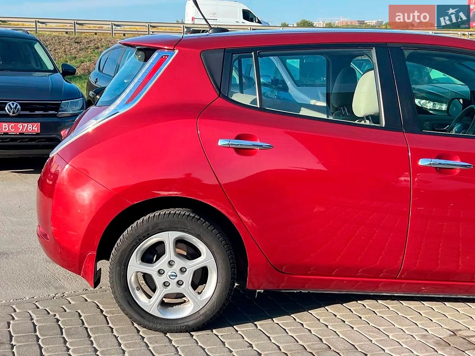 2012 Nissan Leaf - мініатюра 10