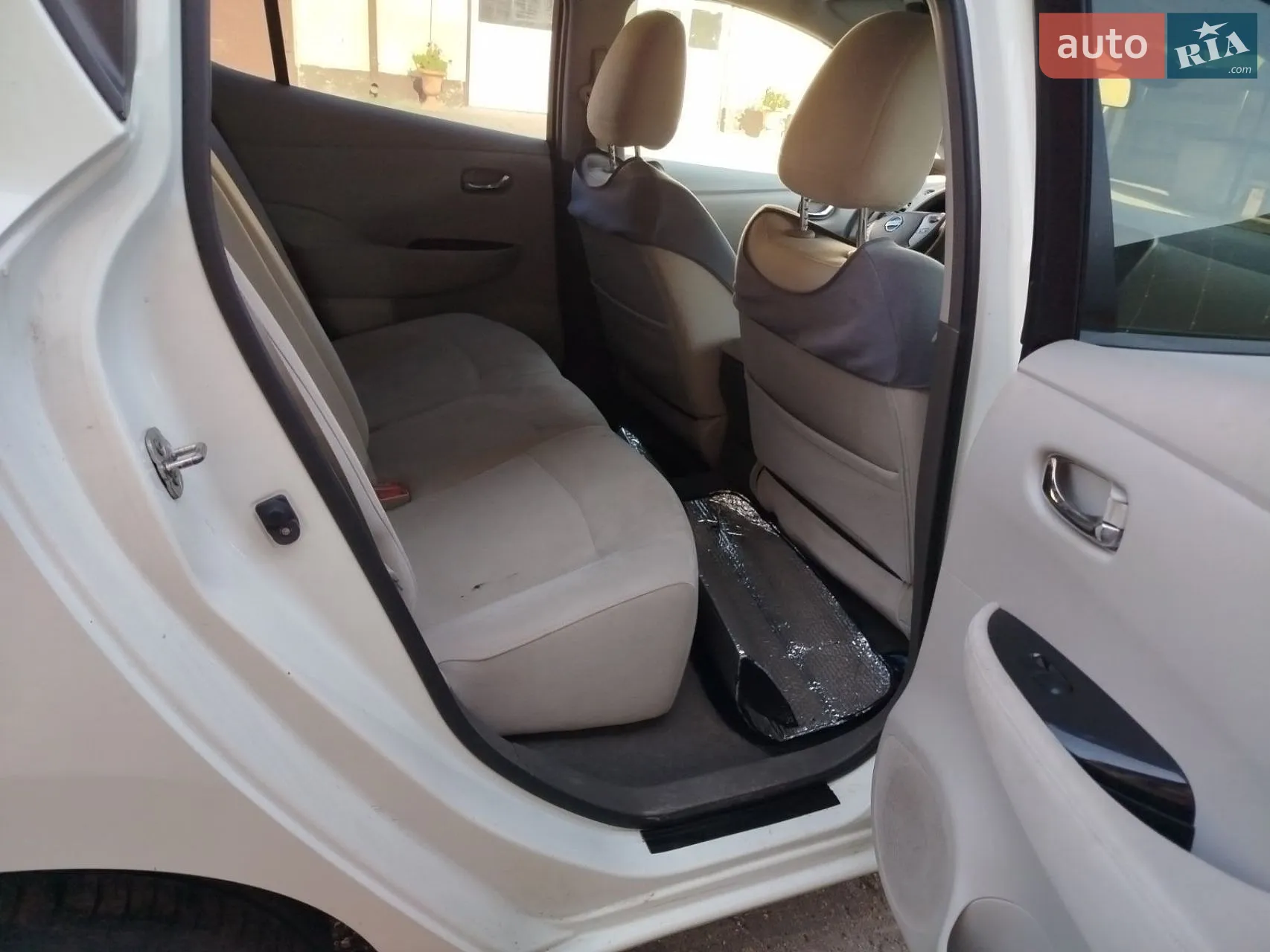 2012 Nissan Leaf - мініатюра 10
