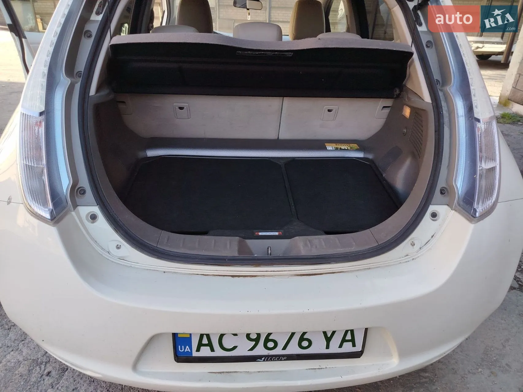 2012 Nissan Leaf - мініатюра 12