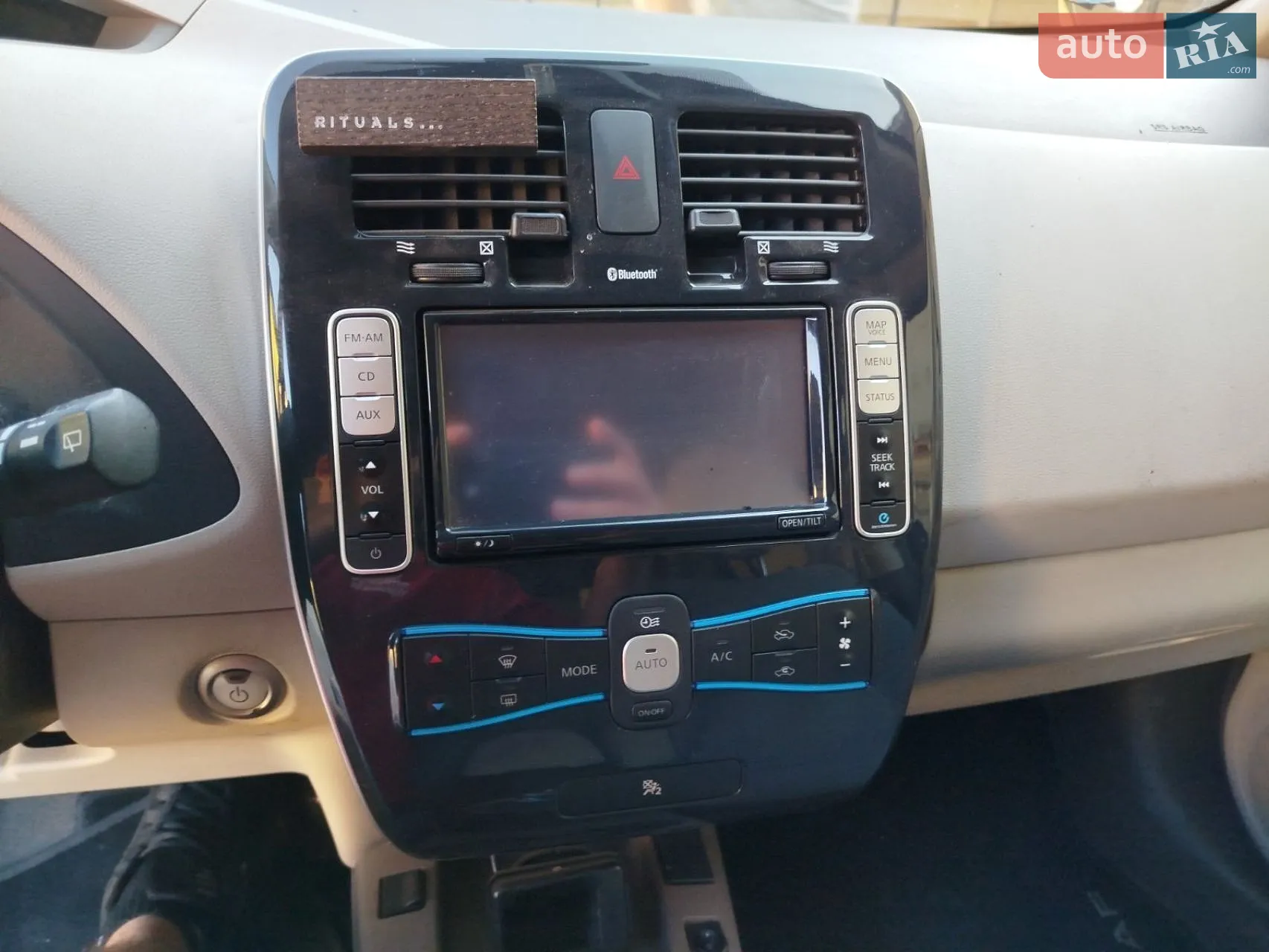 2012 Nissan Leaf - мініатюра 20