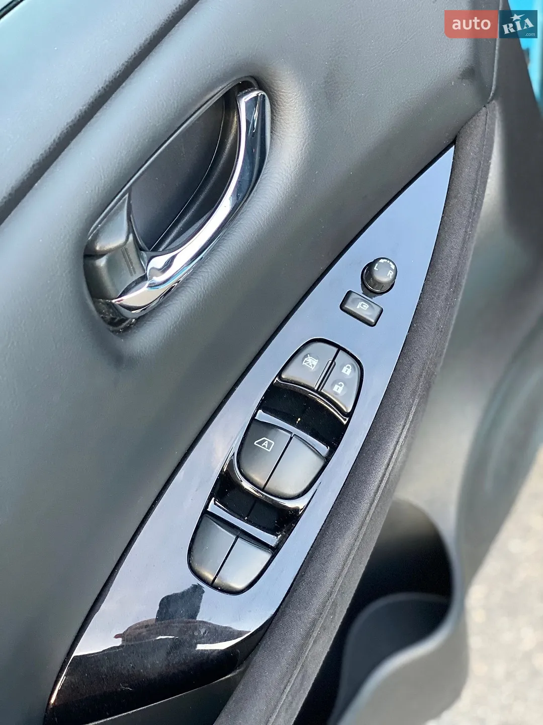 2014 Nissan Leaf - мініатюра 38