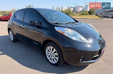 Хэтчбек Nissan Leaf 2017 в Кривом Роге