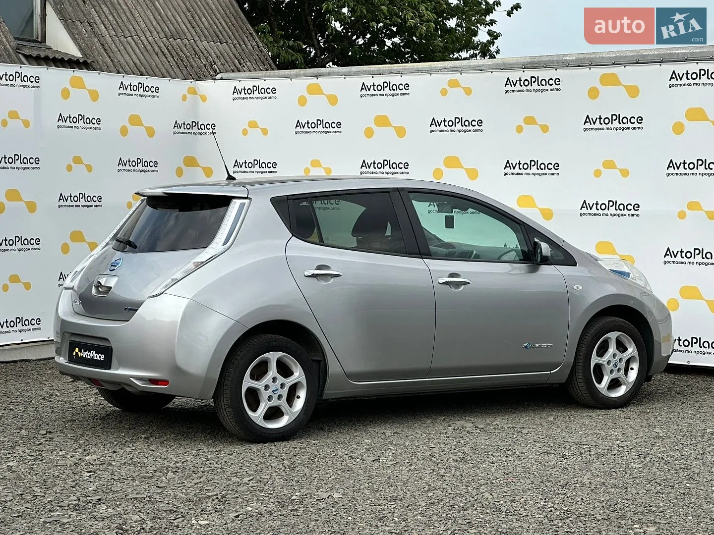 2017 Nissan Leaf - мініатюра 13