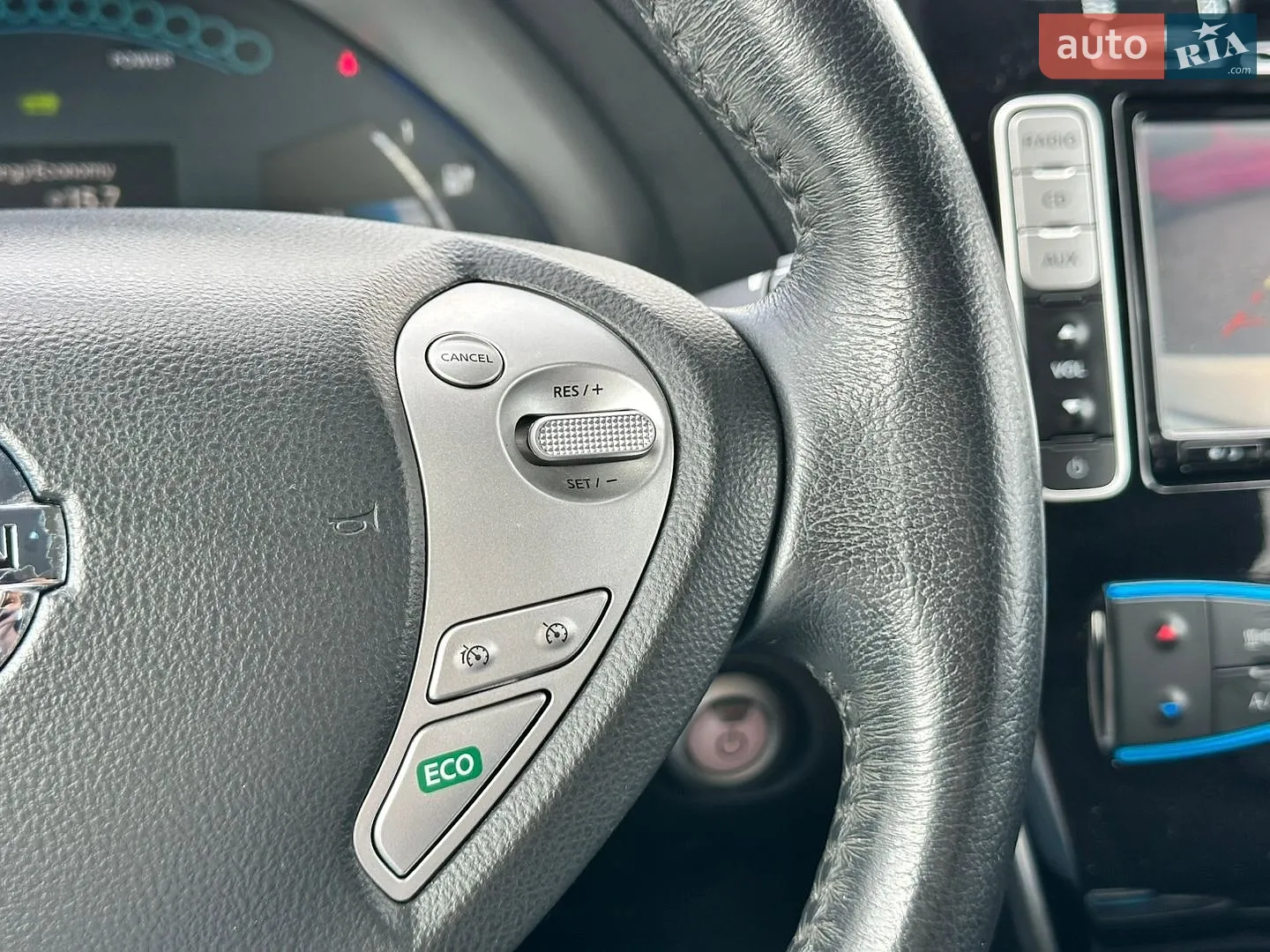 2017 Nissan Leaf - мініатюра 44