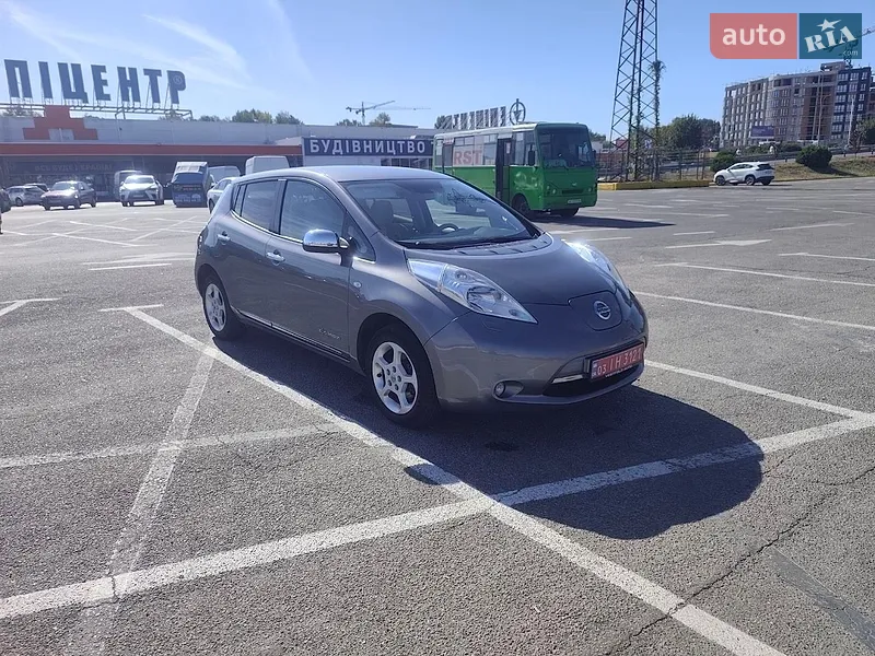 Nissan Leaf 2014