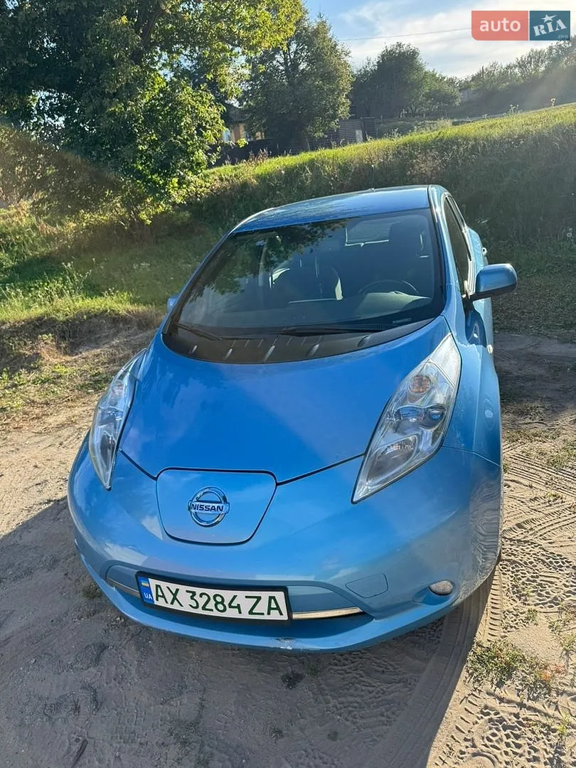 2013 Nissan Leaf - мініатюра 8