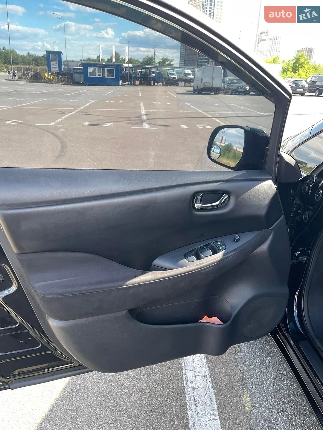 2013 Nissan Leaf - мініатюра 9