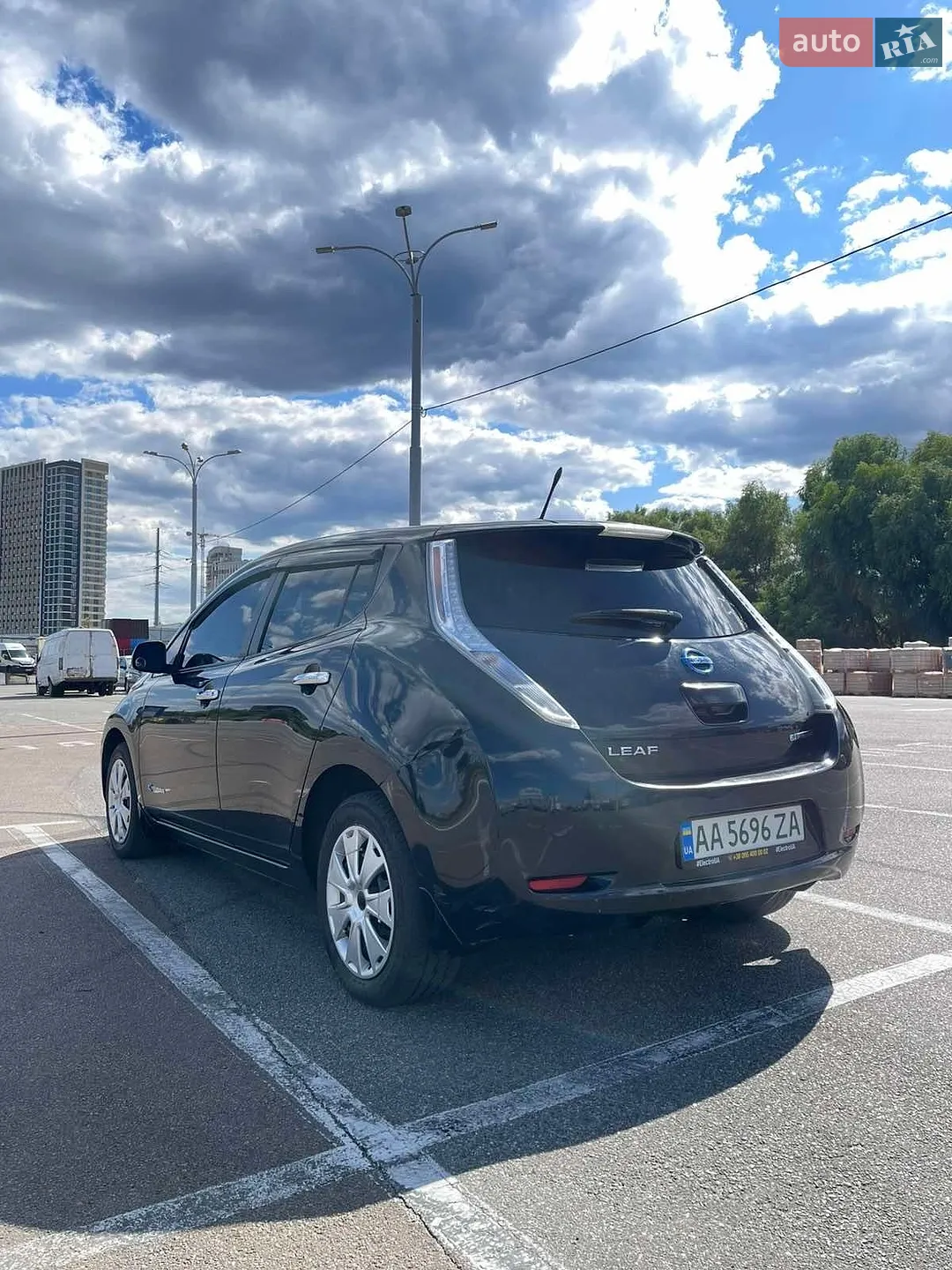 2013 Nissan Leaf - мініатюра 5