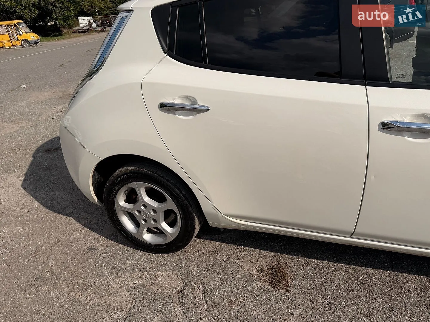 2016 Nissan Leaf - мініатюра 8