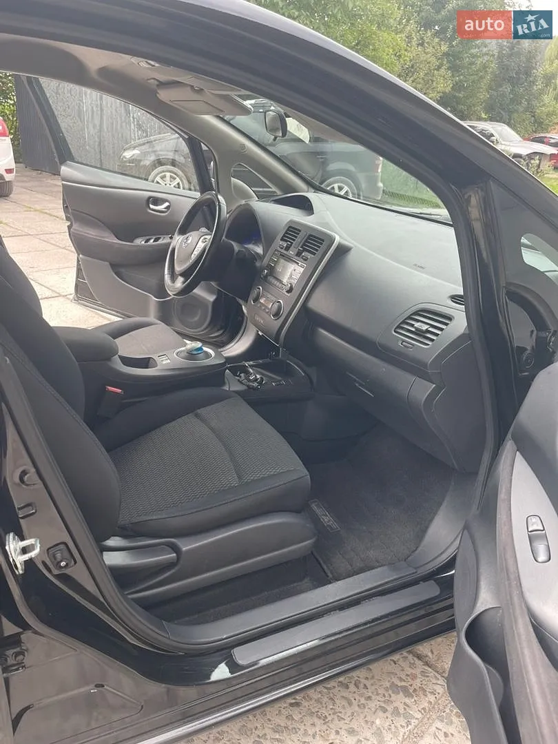 2014 Nissan Leaf - мініатюра 11