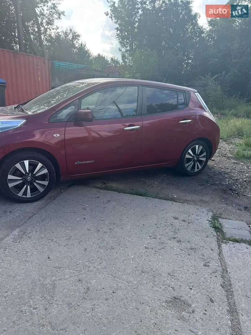 2016 Nissan Leaf - мініатюра 3