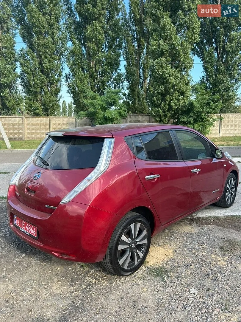 2016 Nissan Leaf - мініатюра 9