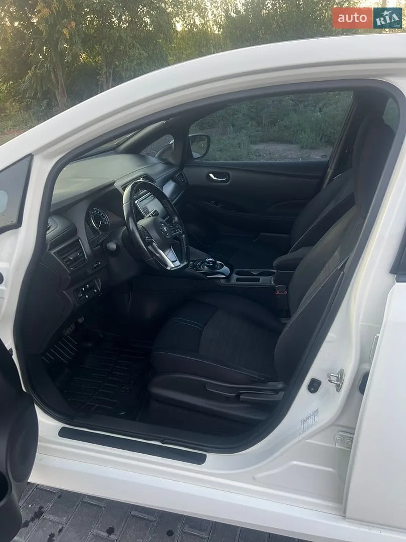 2018 Nissan Leaf - мініатюра 6