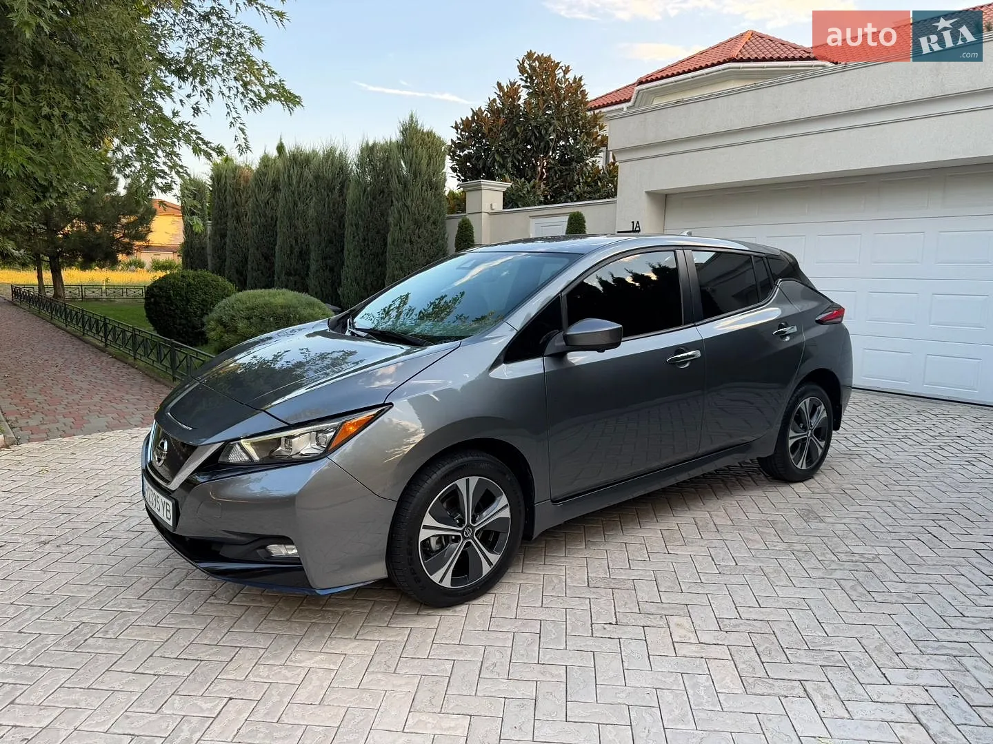2020 Nissan Leaf - мініатюра 4