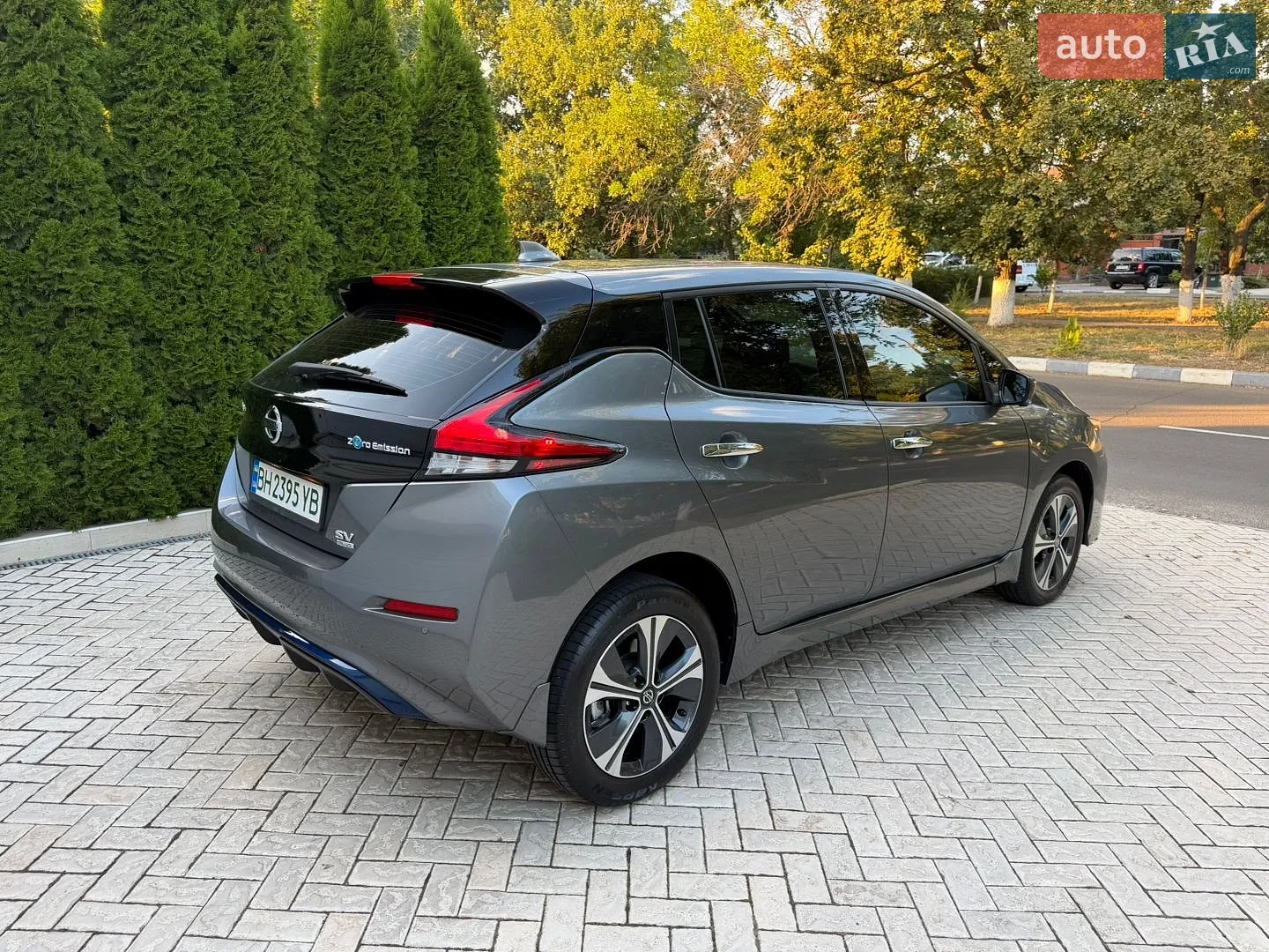 2020 Nissan Leaf - мініатюра 8