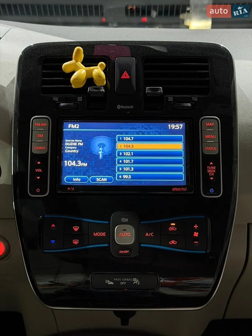 2012 Nissan Leaf - мініатюра 10
