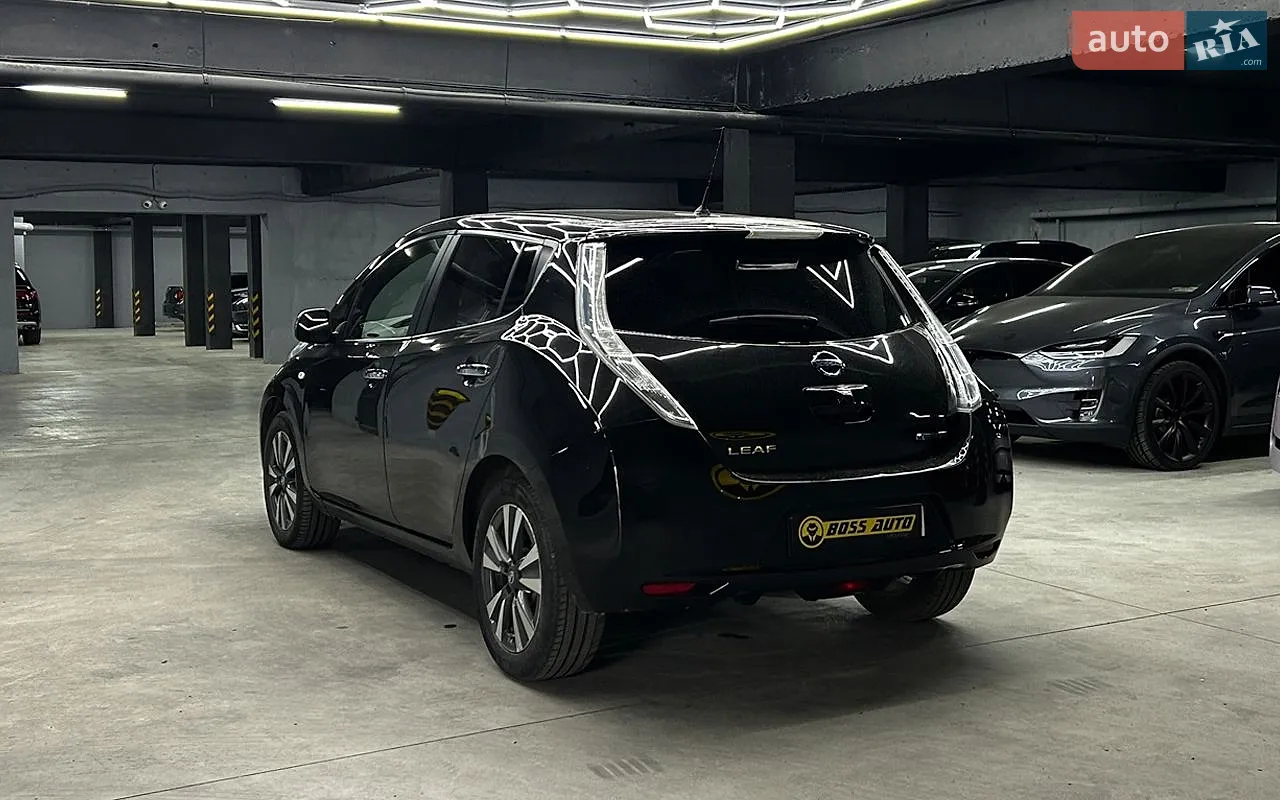 2017 Nissan Leaf - мініатюра 6
