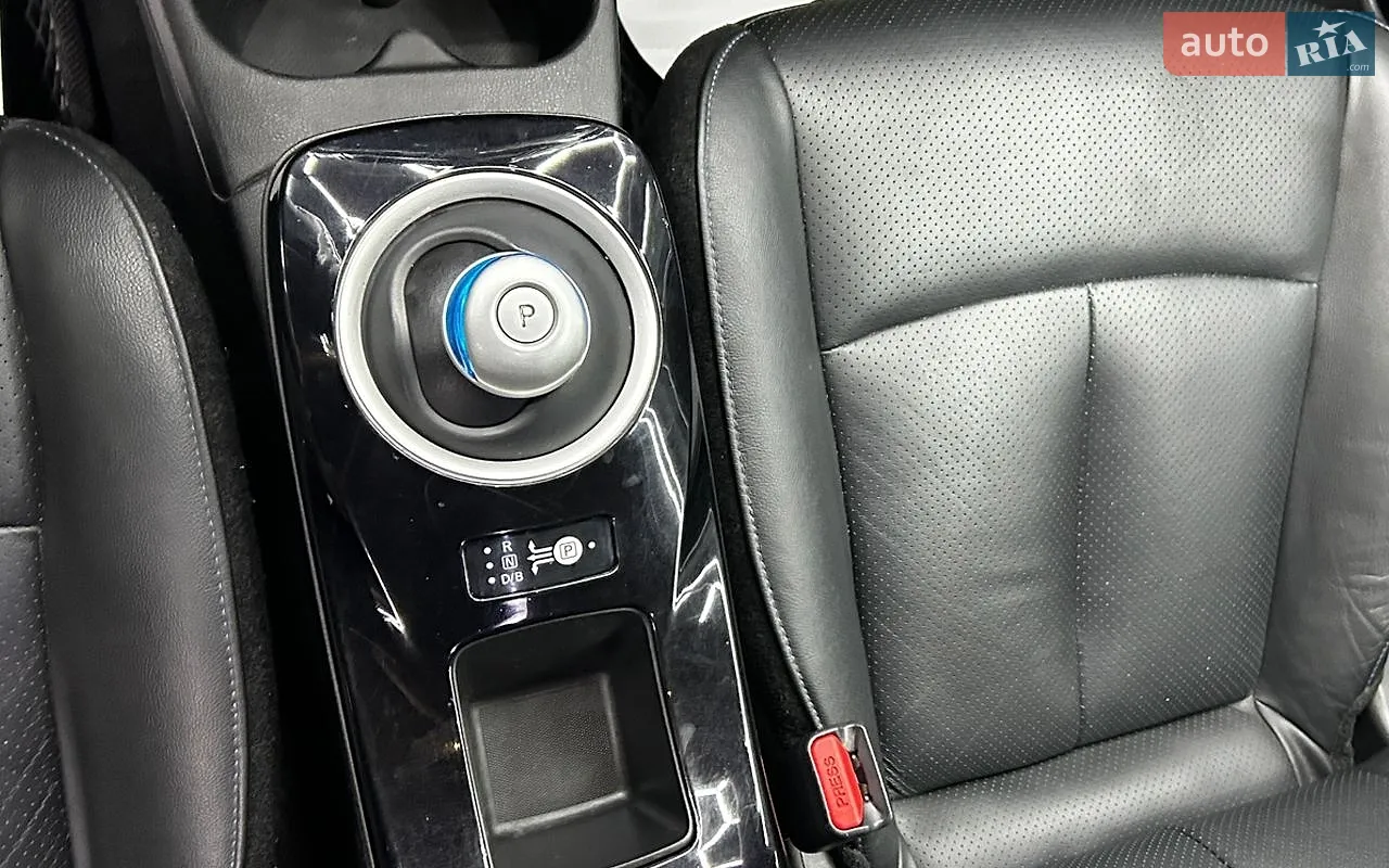2017 Nissan Leaf - мініатюра 15