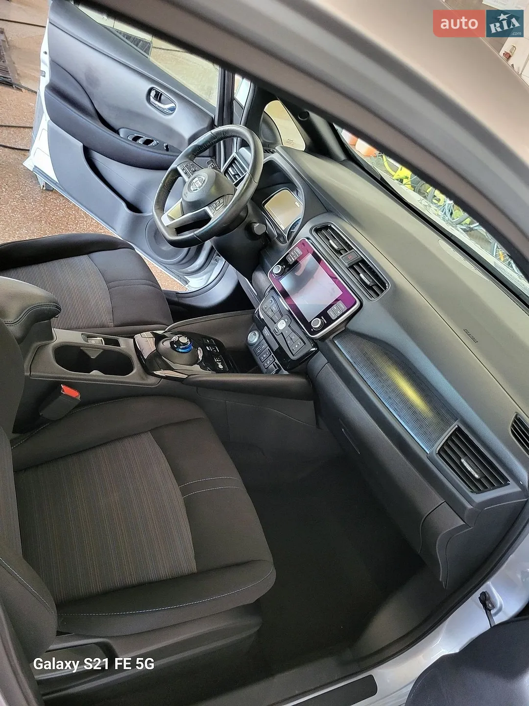 2021 Nissan Leaf - мініатюра 15