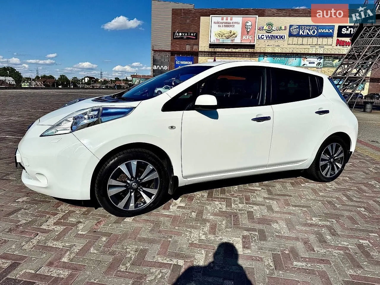 2016 Nissan Leaf - мініатюра 6