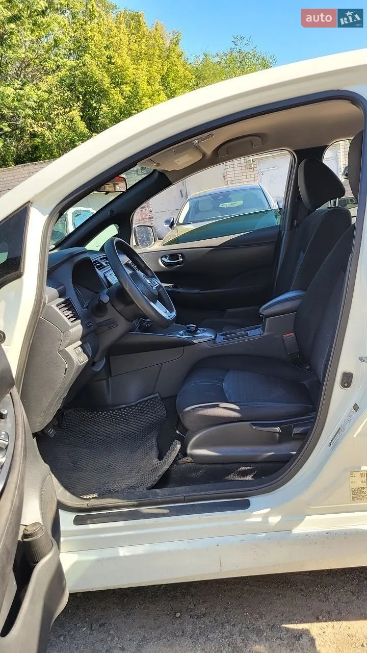 2019 Nissan Leaf - мініатюра 11