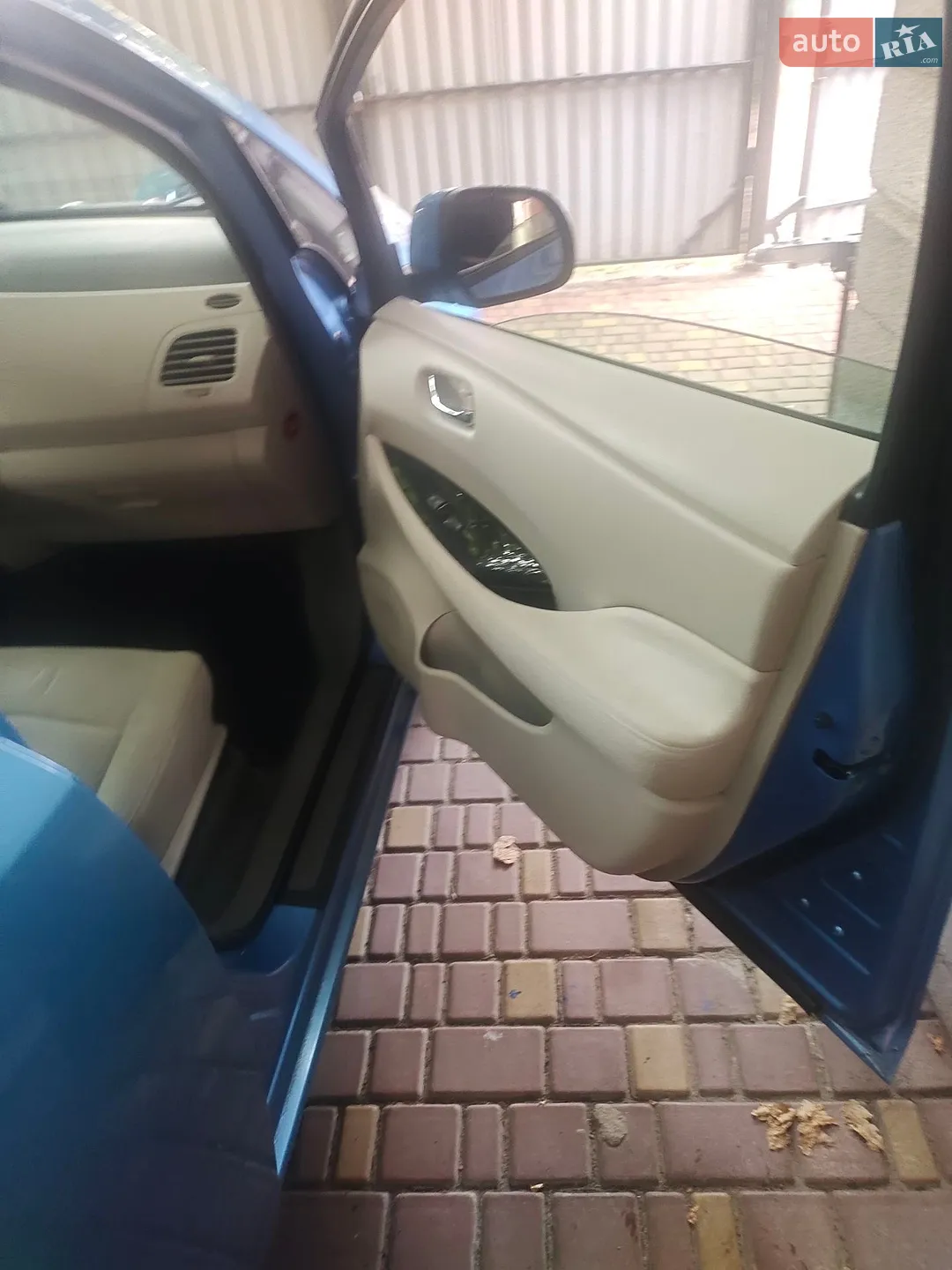2012 Nissan Leaf - мініатюра 4