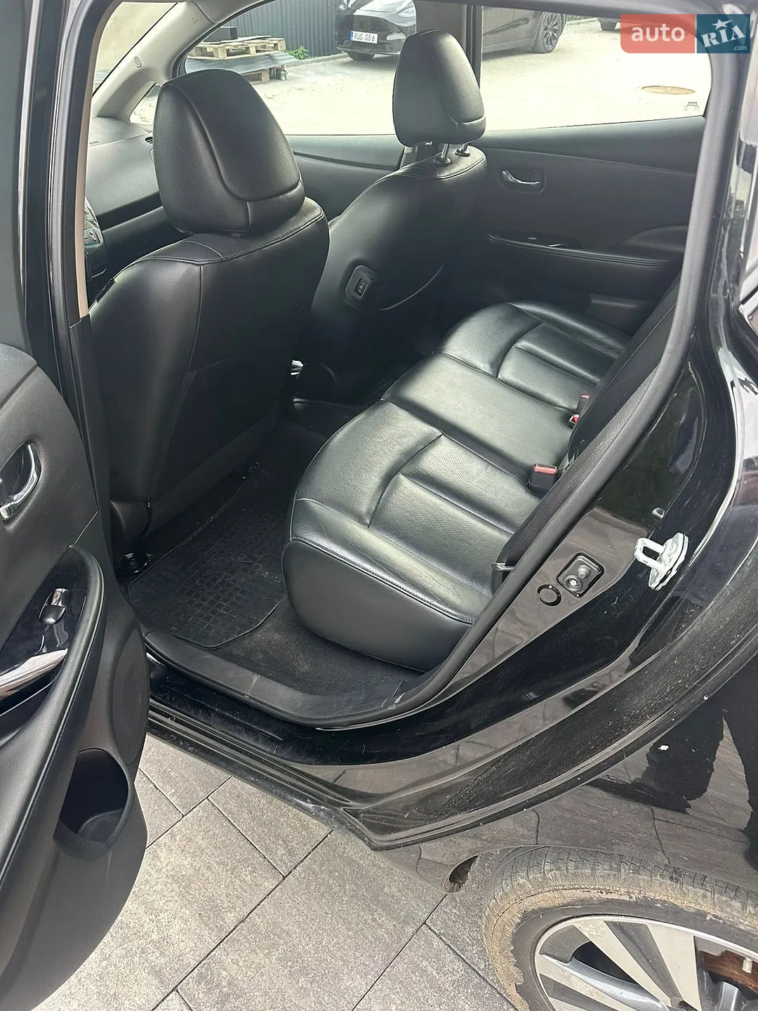 2016 Nissan Leaf - мініатюра 8