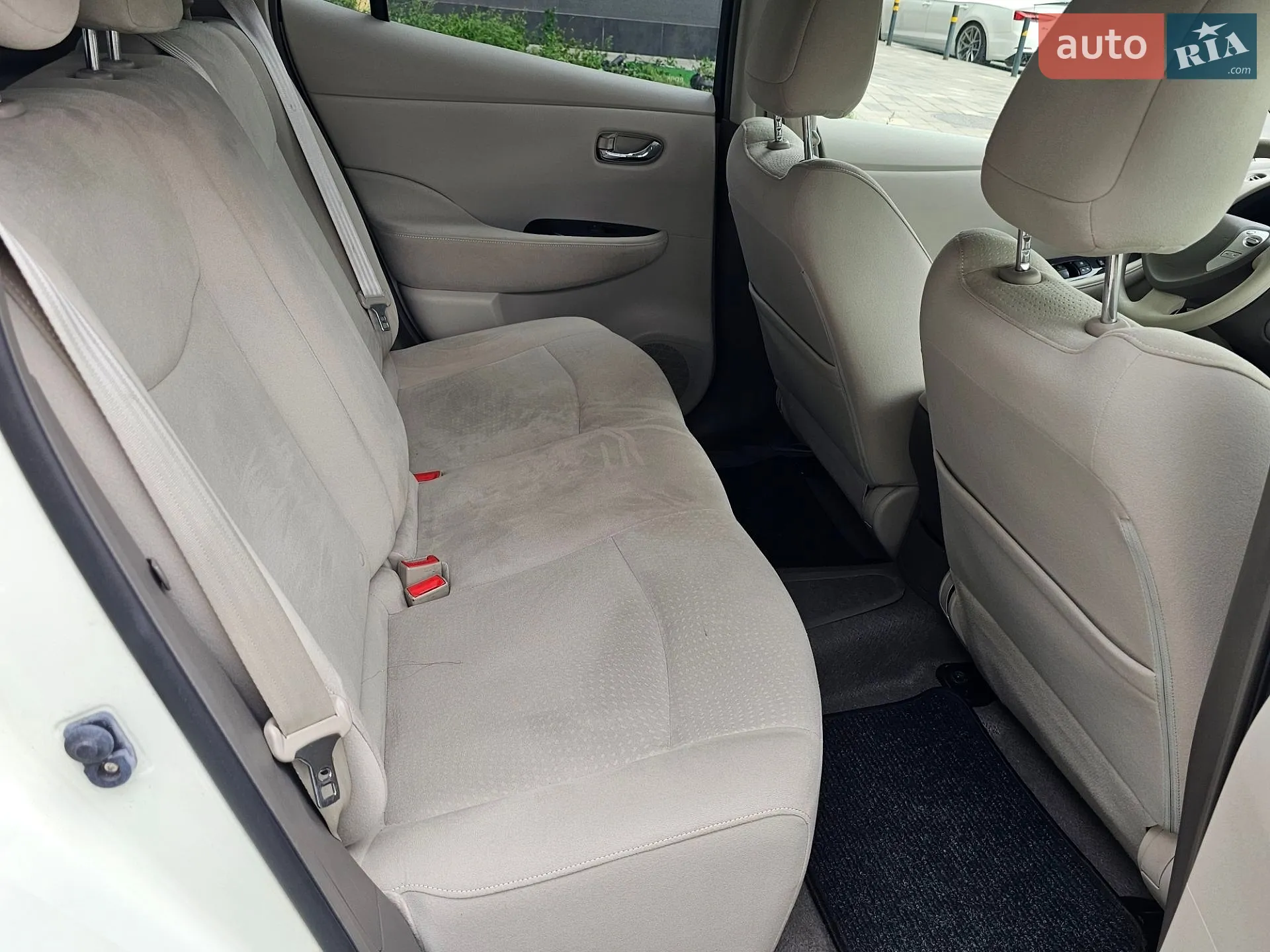 2012 Nissan Leaf - мініатюра 15