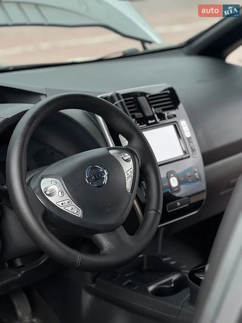 2014 Nissan Leaf - мініатюра 45
