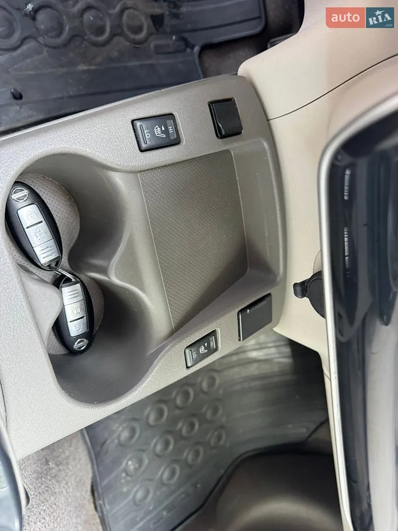 2012 Nissan Leaf - мініатюра 16