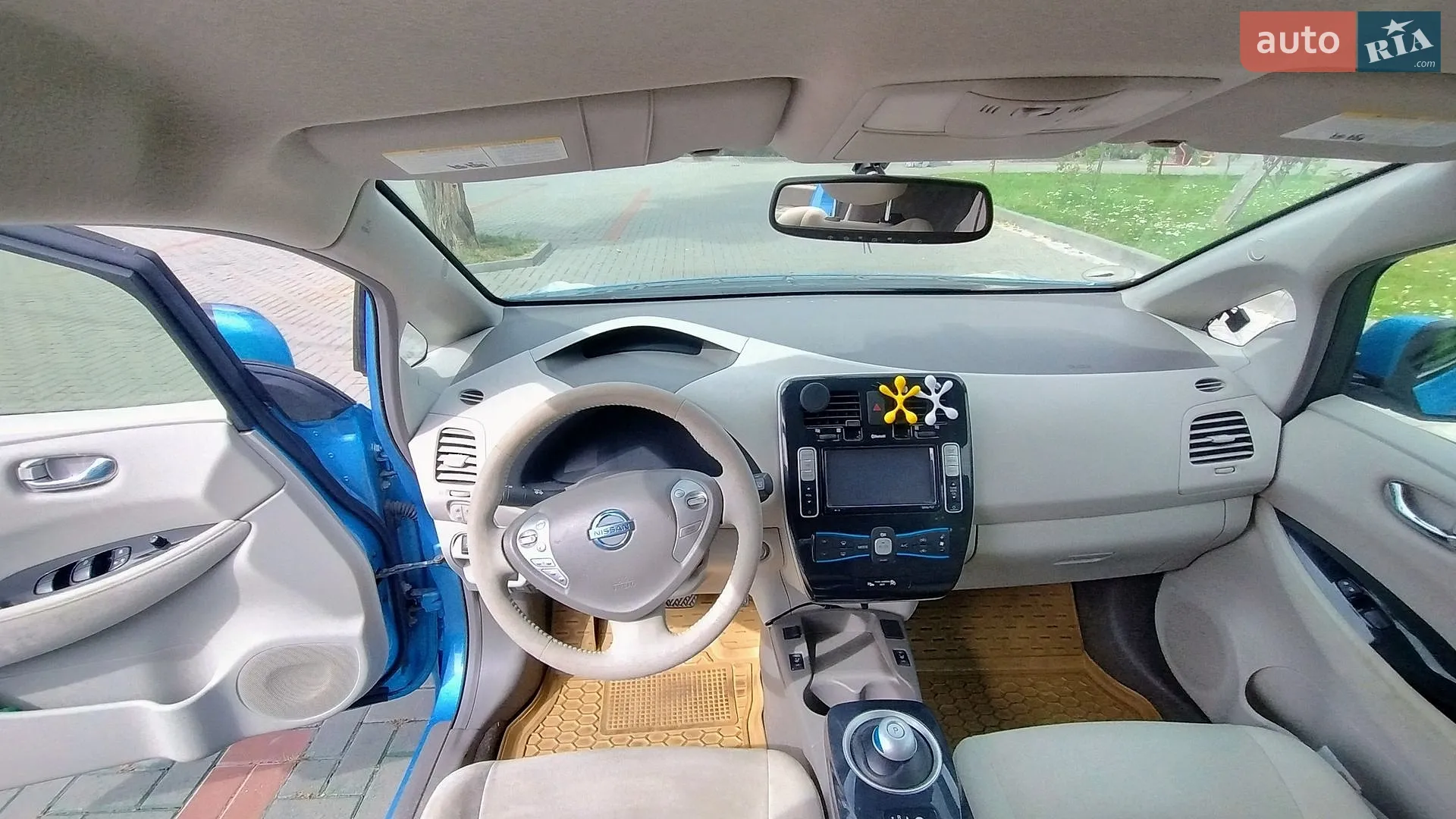 2011 Nissan Leaf - мініатюра 17