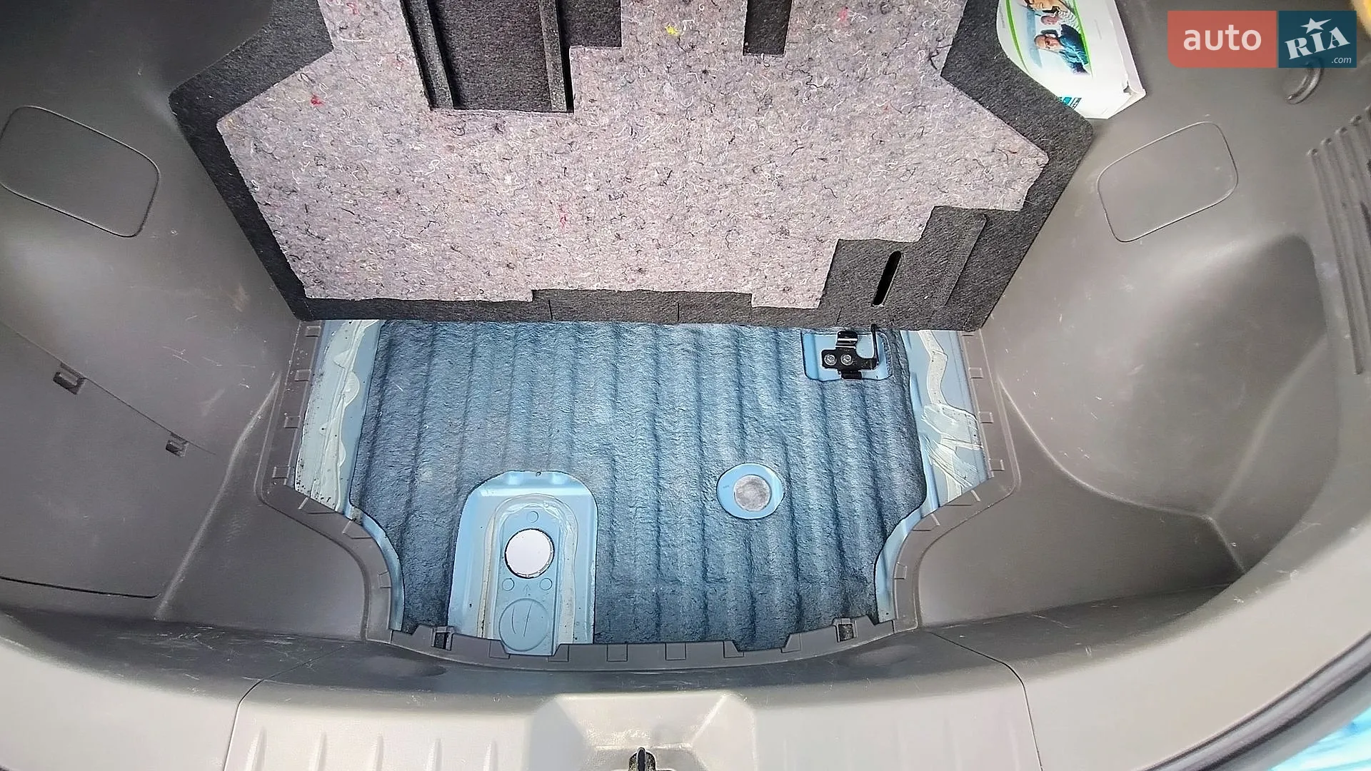 2011 Nissan Leaf - мініатюра 28