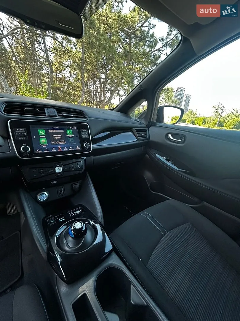 2021 Nissan Leaf - мініатюра 10