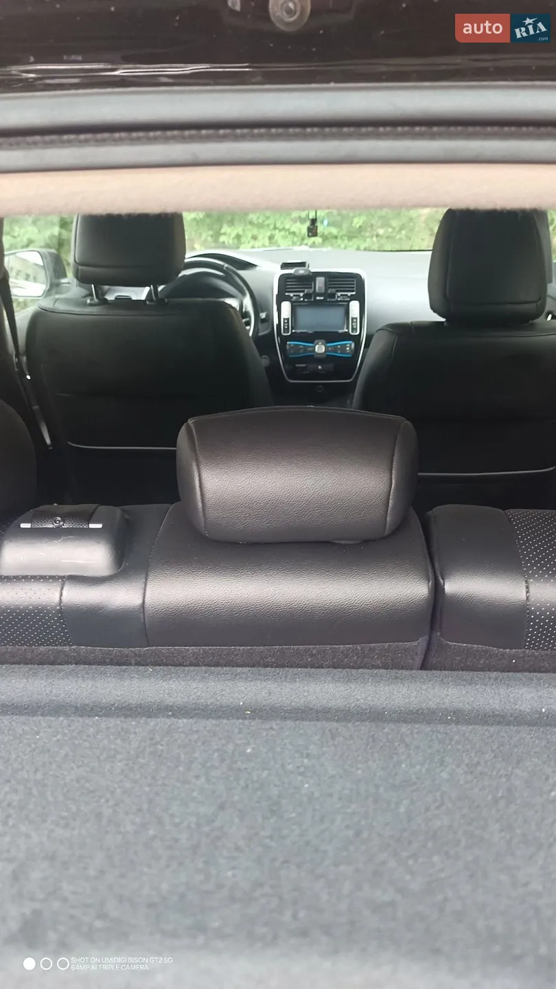 2013 Nissan Leaf - мініатюра 8