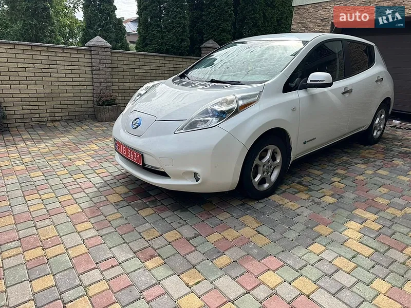 Nissan Leaf 2014