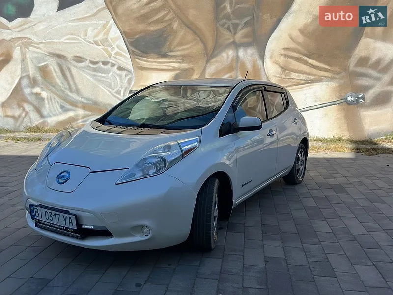 Nissan Leaf 2014
