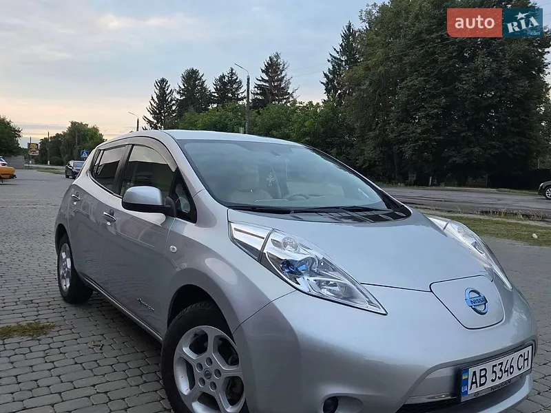 Nissan Leaf 2011