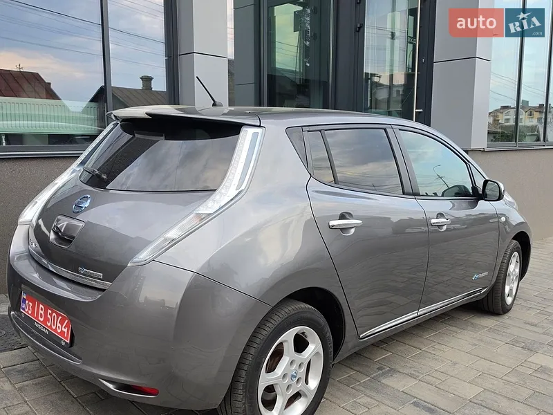 Nissan Leaf 2014